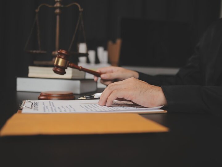 Darmowa pomoc prawna teraz dostępna online!