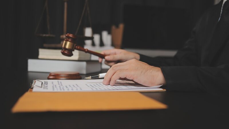 Darmowa pomoc prawna teraz dostępna online!